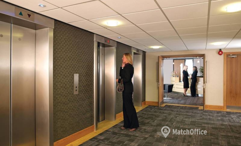 Coworking space in Oldbury, 210-222 Hagley Road West, 513 m² - MatchOffice.co.uk