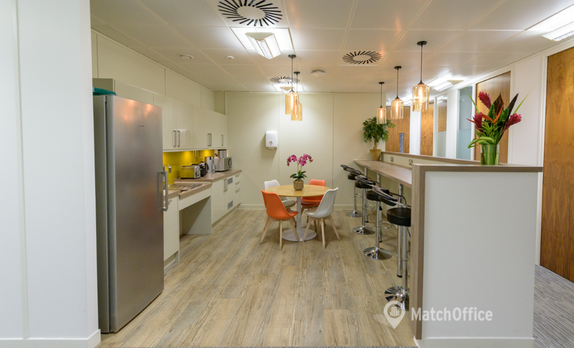 Business center 51 Holland Street W8 7JB The City of London