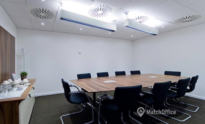 Business Centre in Slough, Windsor End, 100 m² - MatchOffice.co.uk
