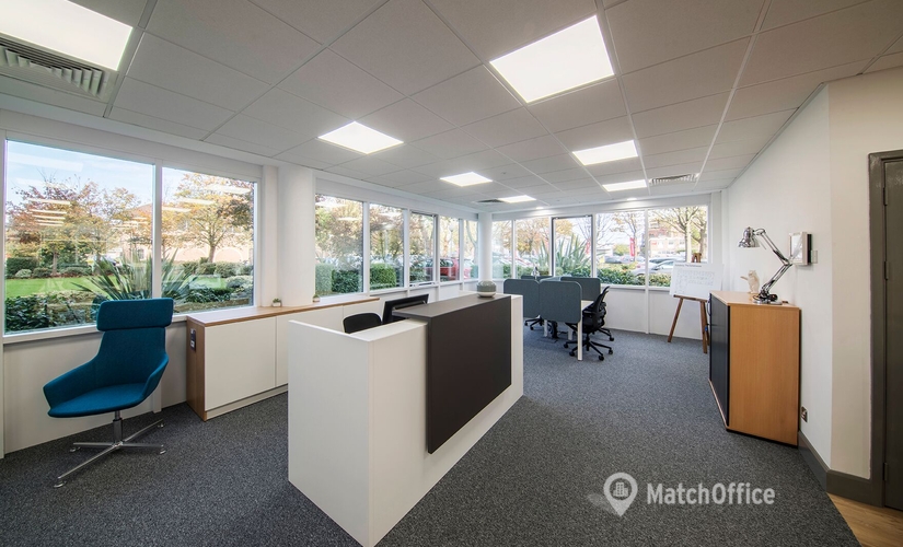 Meeting room in Birmingham Centre, Gatehouse Way, 100 m² - MatchOffice.co.uk