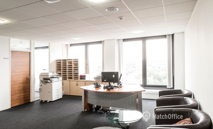 100 m² Business center in South London, Elmfield Road 26 (BR1 1LR) - 2 | MatchOffice.com
