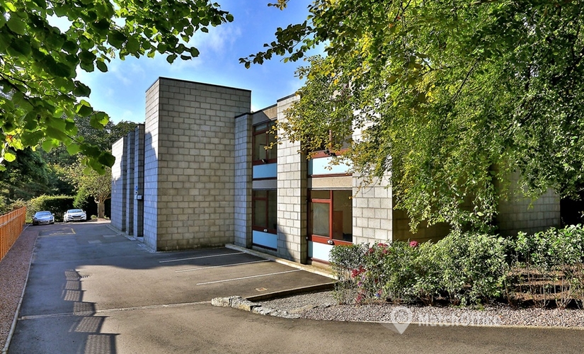 39 m² Business space in Aberdeen, 23 Rubislaw Den North (AB15 4AL) - 0 | MatchOffice.com