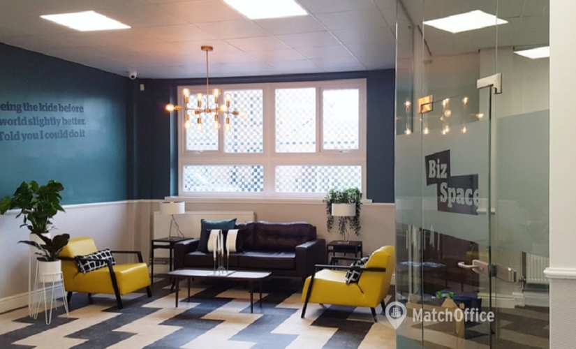Business centre  in Manchester, Monsall Road, 10 m² - MatchOffice.co.uk