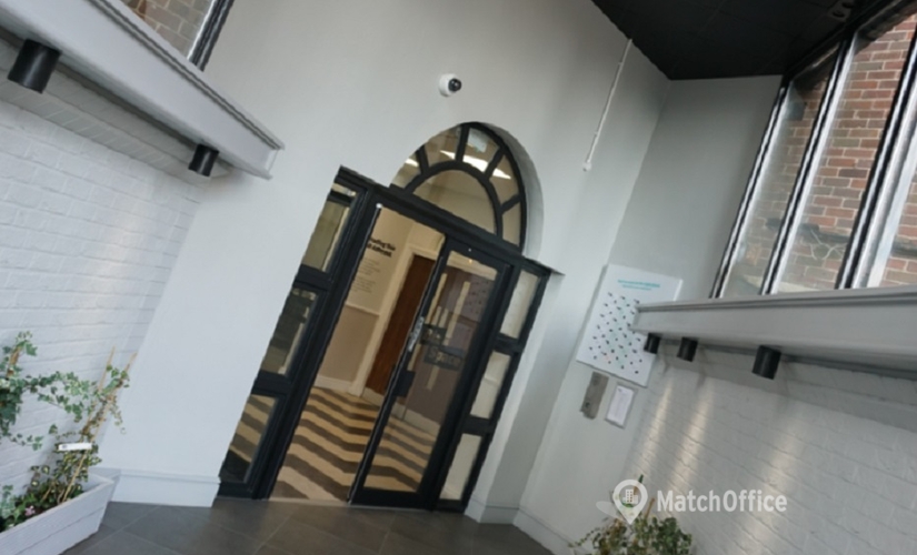  Business center  in Manchester, Monsall Road, 10 m² - MatchOffice.co.uk