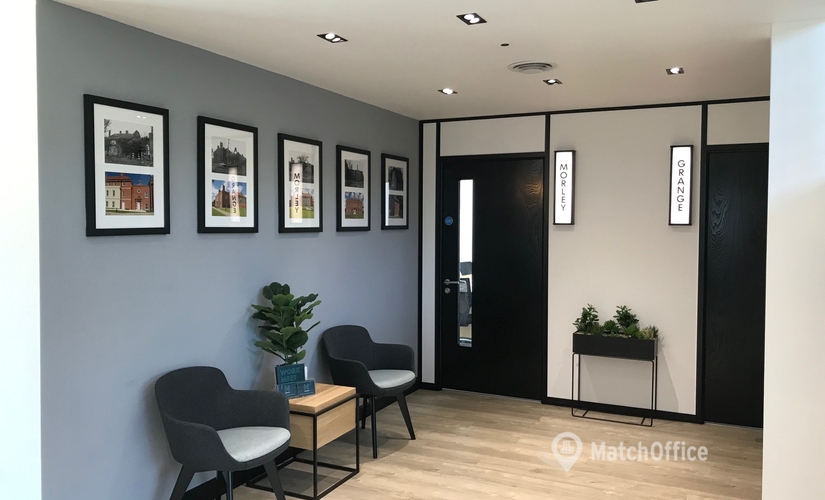 Business centre  in Hertfordshire, Thremhall Park, 42 m² - MatchOffice.co.uk