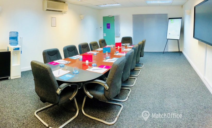 10 m² Convention center in Leeds City Centre, Tunstall Road (LS11 5HL) - 1 | MatchOffice
