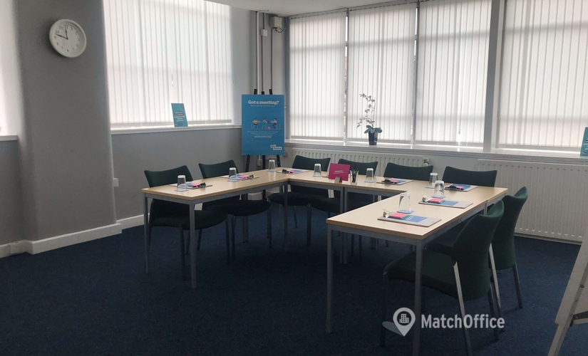 10 m² Meeting room in Bradford, Albion Road (BD10 9TQ) - 8 | MatchOffice