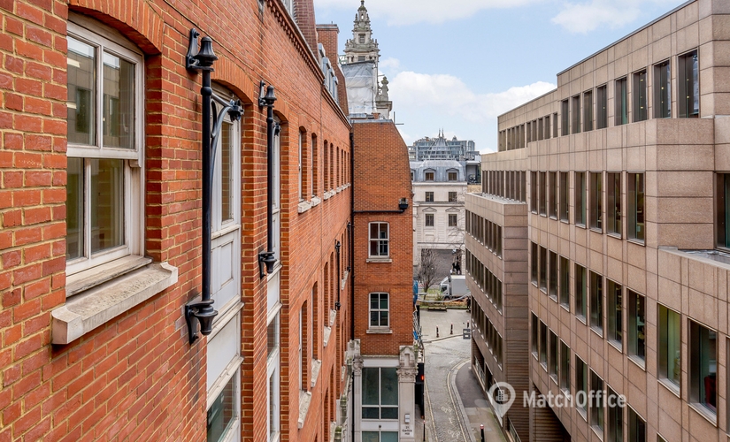 Office 21 Garlick Hill EC4V 2AU The City of London