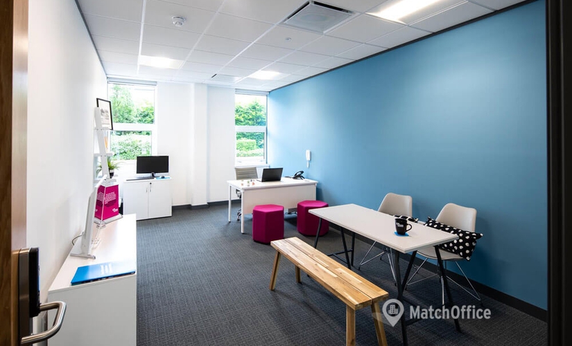 10 m² Shared office  in Birmingham Centre, Highlands Road (B90 4PD) - 1 | MatchOffice