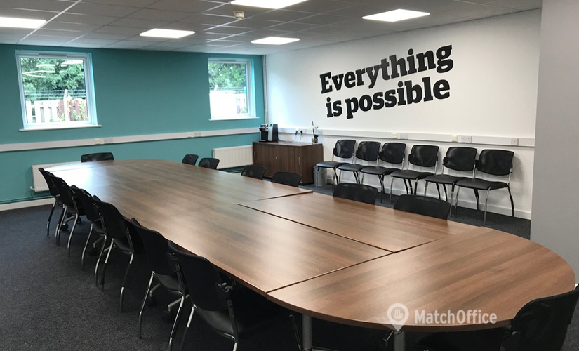 10 m² Conference room in Northampton, Kingsfield Way (NN5 7QS) - 1 | MatchOffice.com