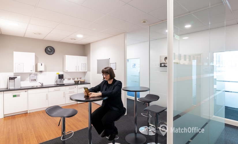 Business centre  in Devon, Southernhay Gardens, 150 m² - MatchOffice.co.uk