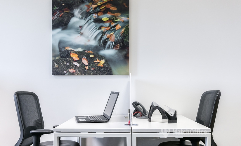 50 m² Business space in Gloucestershire, North Warehouse (GL1 2EP) - 1 | MatchOffice.com