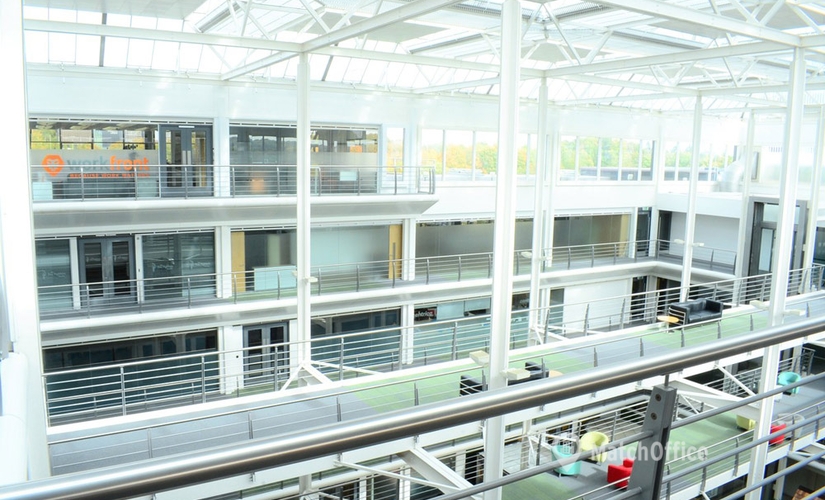 10 m² Business park place up for rent in Hampshire, Basing View (RG21 4HG) - 2 | MatchOffice
