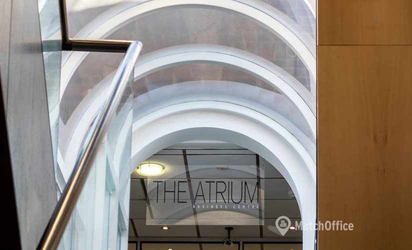  Conference venues in Surrey, 4 Curtis Road, 10 m² - MatchOffice.co.uk