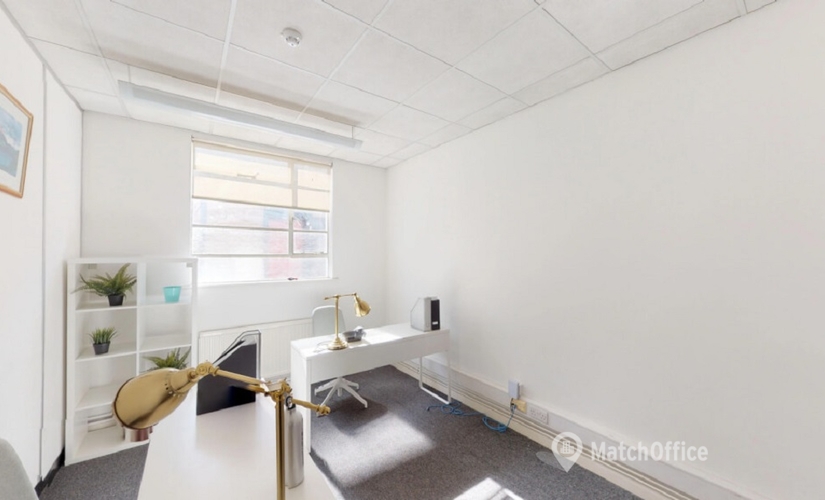  Work space in West London, 4-6 Wadsworth Road, 10 m² - MatchOffice.co.uk
