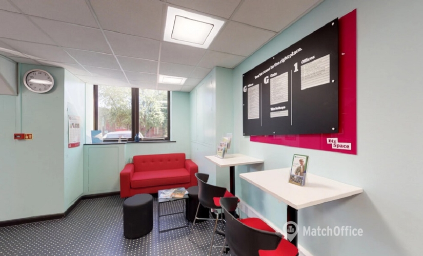 Meeting room for rent in West London, 4-6 Wadsworth Road, 10 m² - MatchOffice.co.uk