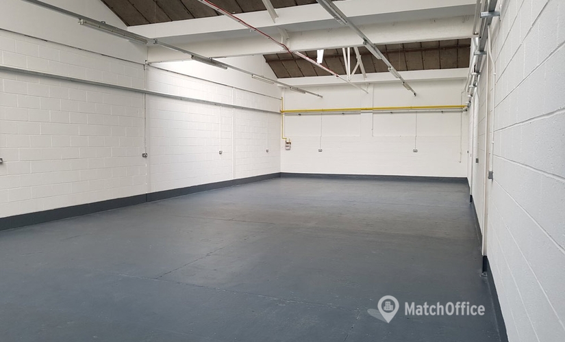 Meeting room hire in South London, 8 Lombard Road, 10 m² - MatchOffice.co.uk