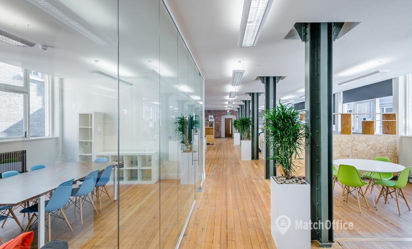 Business center Bixteth Street L3 9LQ Liverpool