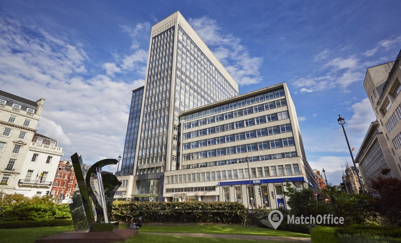 Business center 33 Cavendish Square W1G 0PW The City of London