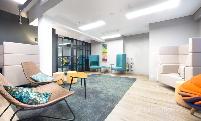 Business Centre in The City of London, Newman Street 30, 10 m² - MatchOffice.co.uk