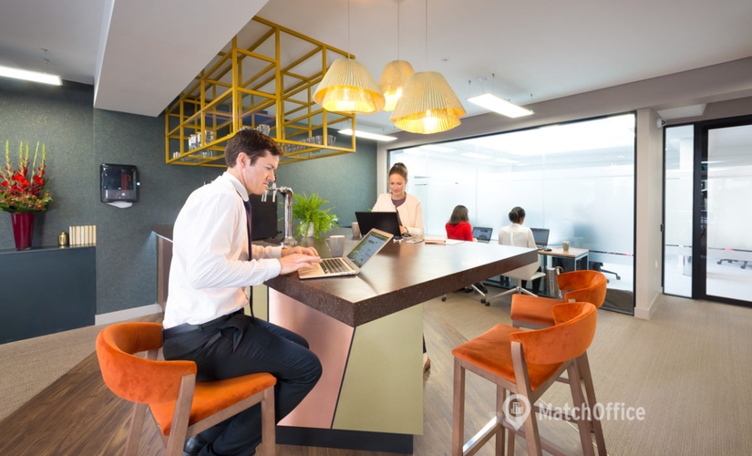 Meeting room in The City of London, Newman Street 30, 10 m² - MatchOffice.co.uk