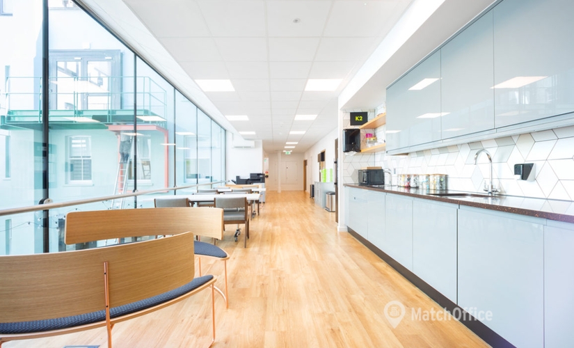  Coworkind spaces in The City of London, Alfred Place 15, 10 m² - MatchOffice.co.uk
