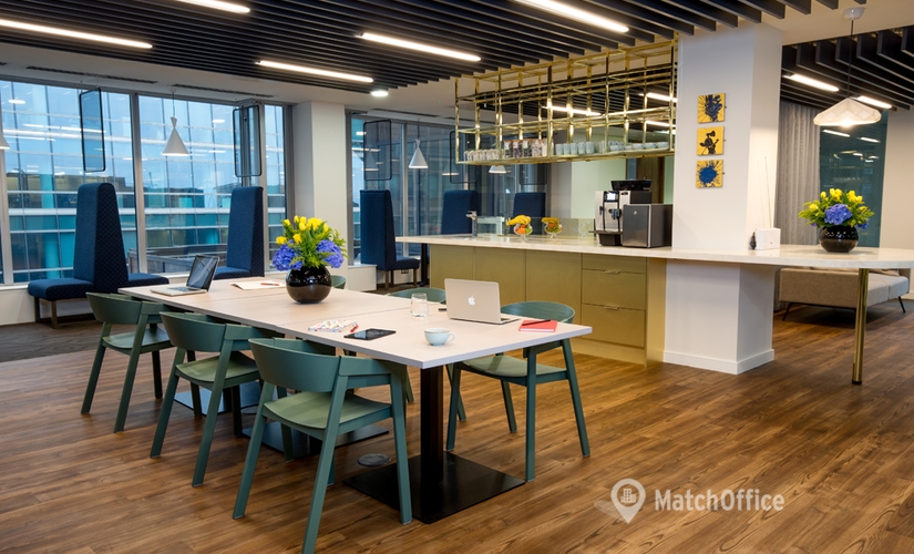 Coworking space in The City of London, Victoria Street 105, 10 m² - MatchOffice.co.uk