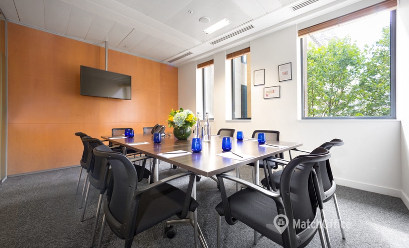 Meeting room for rent in The City of London, Saint Paul's Churchyard 100, 10 m² - MatchOffice.co.uk