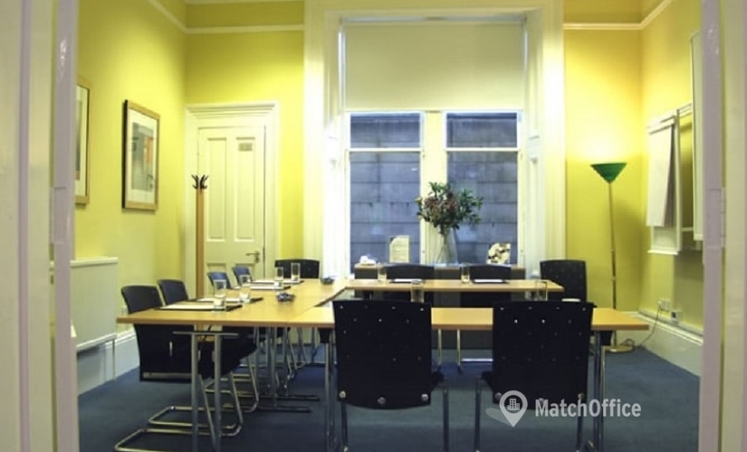 Rent flexible a 100 m² Shared office in Glasgow, Woodside Place 18 (G3 7QL) - 2 | MatchOffice