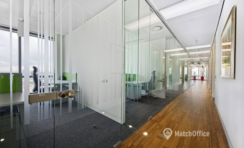Business center  in East London, 40 Bank Street, 10 m² - MatchOffice.co.uk
