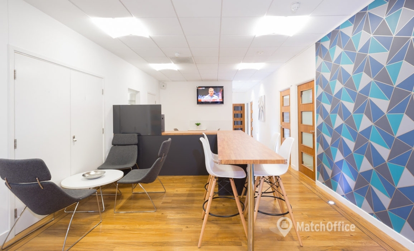 Business centre  in Milton Keynes, South Row 300, 10 m² - MatchOffice.co.uk