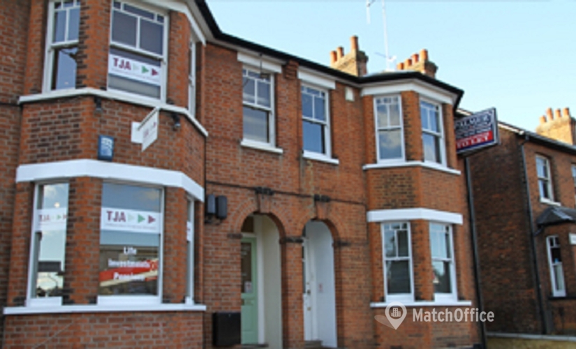 Business centre  in Hertfordshire, 42 Watling Street, 12 m² - MatchOffice.co.uk
