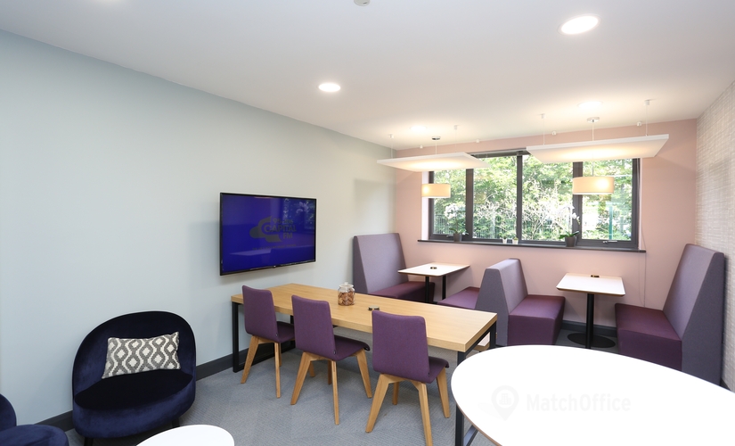 Business Centre in Cheltenham, Hatherley Lane, 235 m² - MatchOffice.co.uk