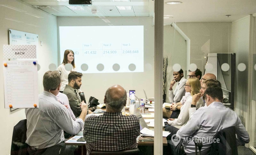 Meeting room in The City of London, East Poultry Avenue 1, 10 m² - MatchOffice.co.uk