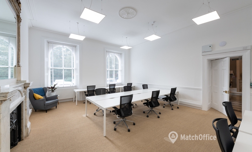 Business centre in Exeter, 1 Barnfield Crescent, 5000 m² - MatchOffice.co.uk