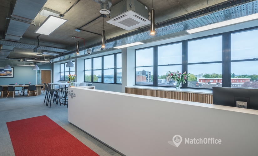 Business center 100 High Street N14 6BN North London