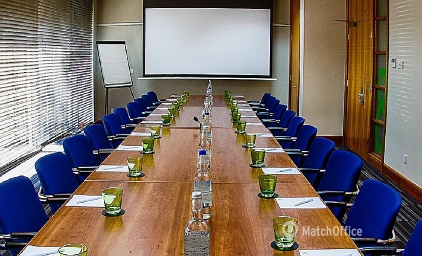 Conference venues in West London, Sipson Road, 45 m² - MatchOffice.co.uk
