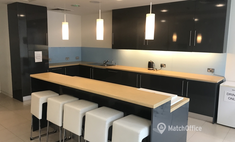 Business center 25 Farringdon Street EC4A 4AB The City of London