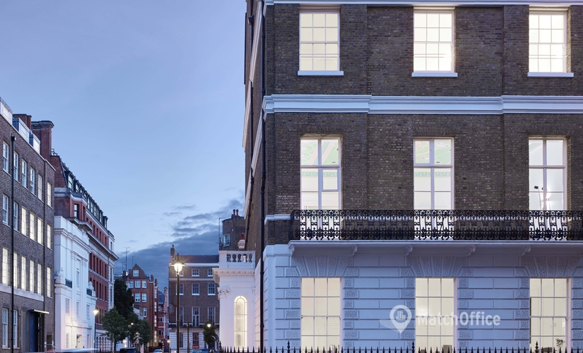Business center 17 Portland Place W1B The City of London