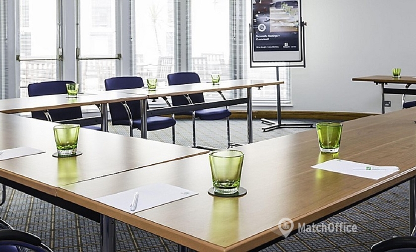 Meeting room hire in West London, 118 Bath Road, 10 m² - MatchOffice.co.uk
