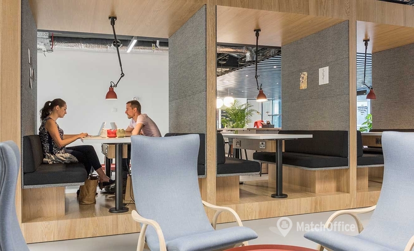 Meeting room in Edinburgh, 1 Lochrin Square, 100 m² - MatchOffice.co.uk