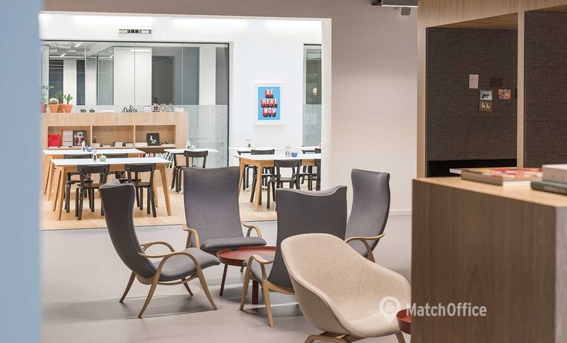 100 m² Conference center in Edinburgh, 1 Lochrin Square (EH3 9QA) - 1 | MatchOffice.com