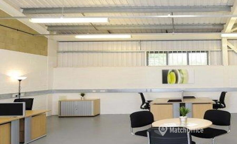 Business center in Hampshire, Caxton Close, 10 m² - MatchOffice.co.uk