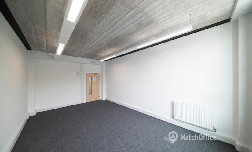 10 m² Business park property up for rent in West Sussex, Terminus Road (PO19 8FY) - 3 | MatchOffice