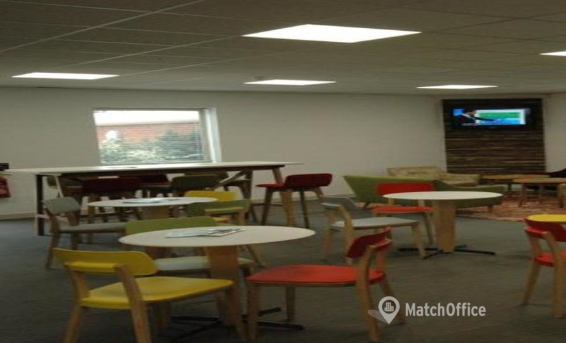 Business Centre in Hampshire, Aerodrome Road, 10 m² - MatchOffice.co.uk