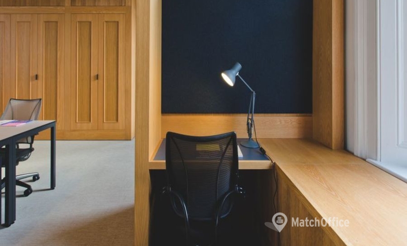 Business center Eastbourne Terrace 19 W2 6AA The City of London