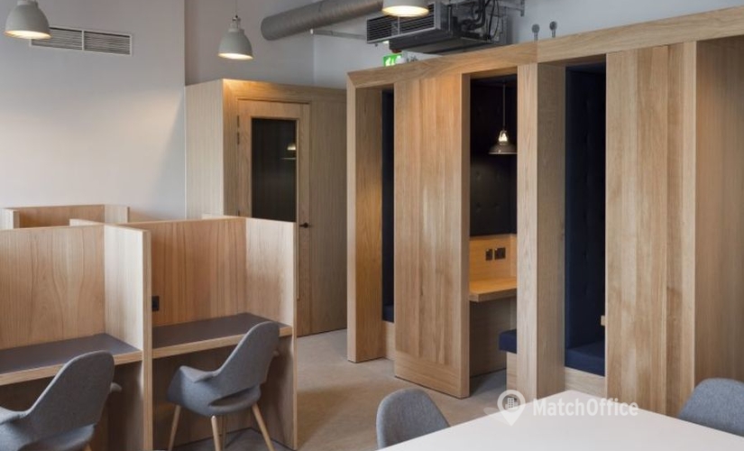 Business center Eastbourne Terrace 19 W2 6AA The City of London