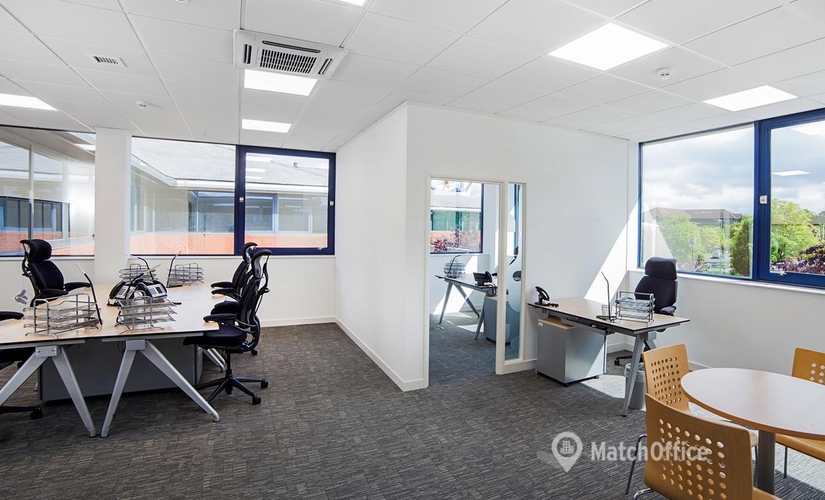 Business centre  in Hampshire, Harvest Crescent, 10 m² - MatchOffice.co.uk