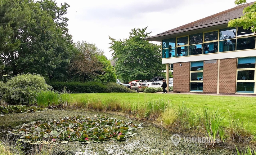 10 m² Business space in Birmingham Centre, Solihull Parkway 1310 (B37 7YB) - 2 | MatchOffice.com