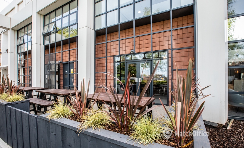 Business center 470 Bath Road BS4 3AP Bristol